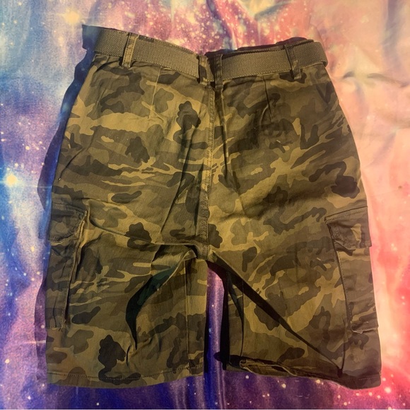 Dolls Kill camo U Know The Drill camouflage cargo shorts S - Picture 3 of 5